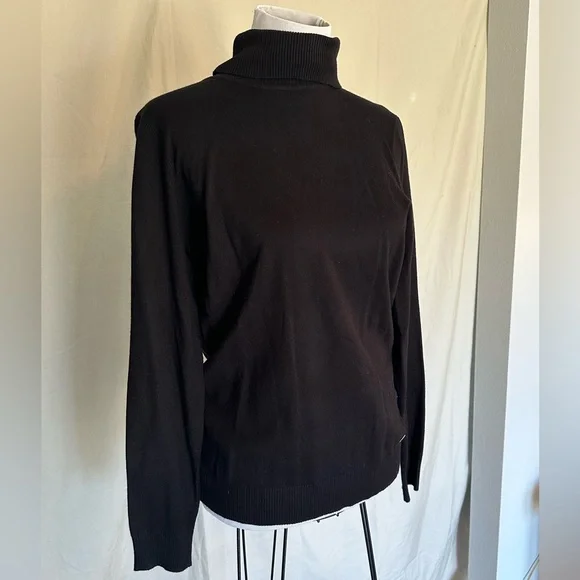 Calvin Klein Black Knit Turtleneck Sweater size large classic like new ribbed - Picture 4 of 13
